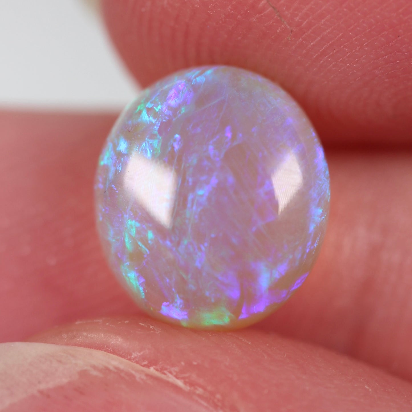 2.45ct (10x9x4.6mm) Crystal Opal