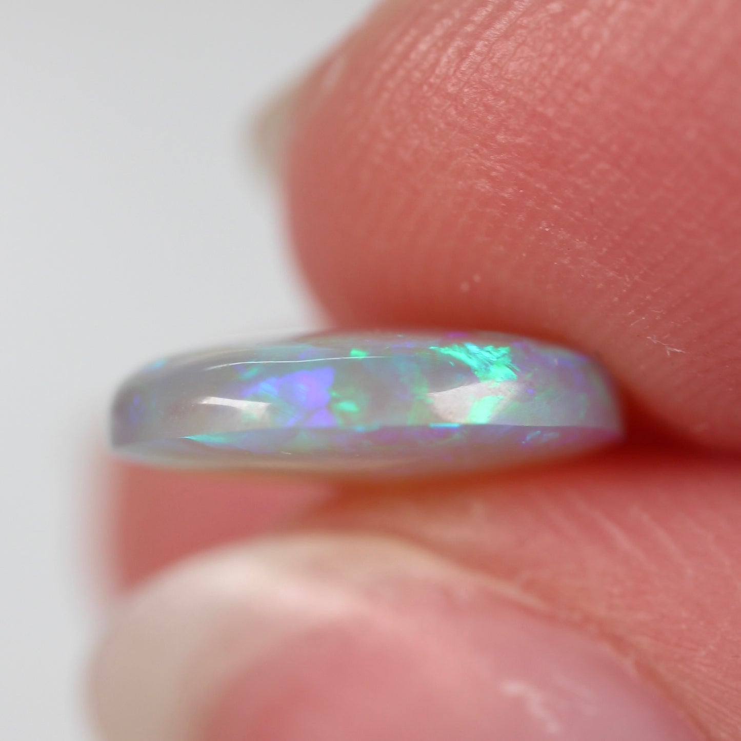 2ct (11x9x3.3mm) Crystal Opal