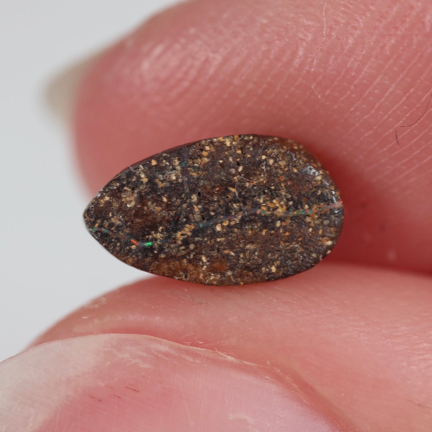 1ct (8.9x5x2.5mm) Boulder Opal