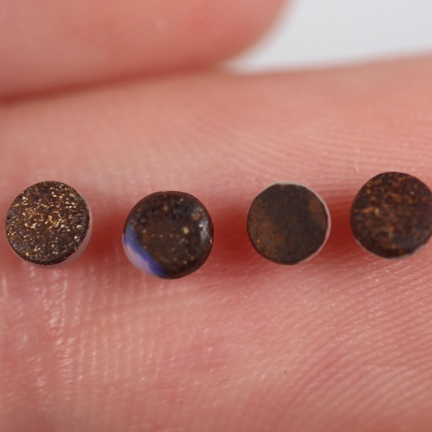 0.75ct (3.5x3.5mm) Boulder Opal Parcel