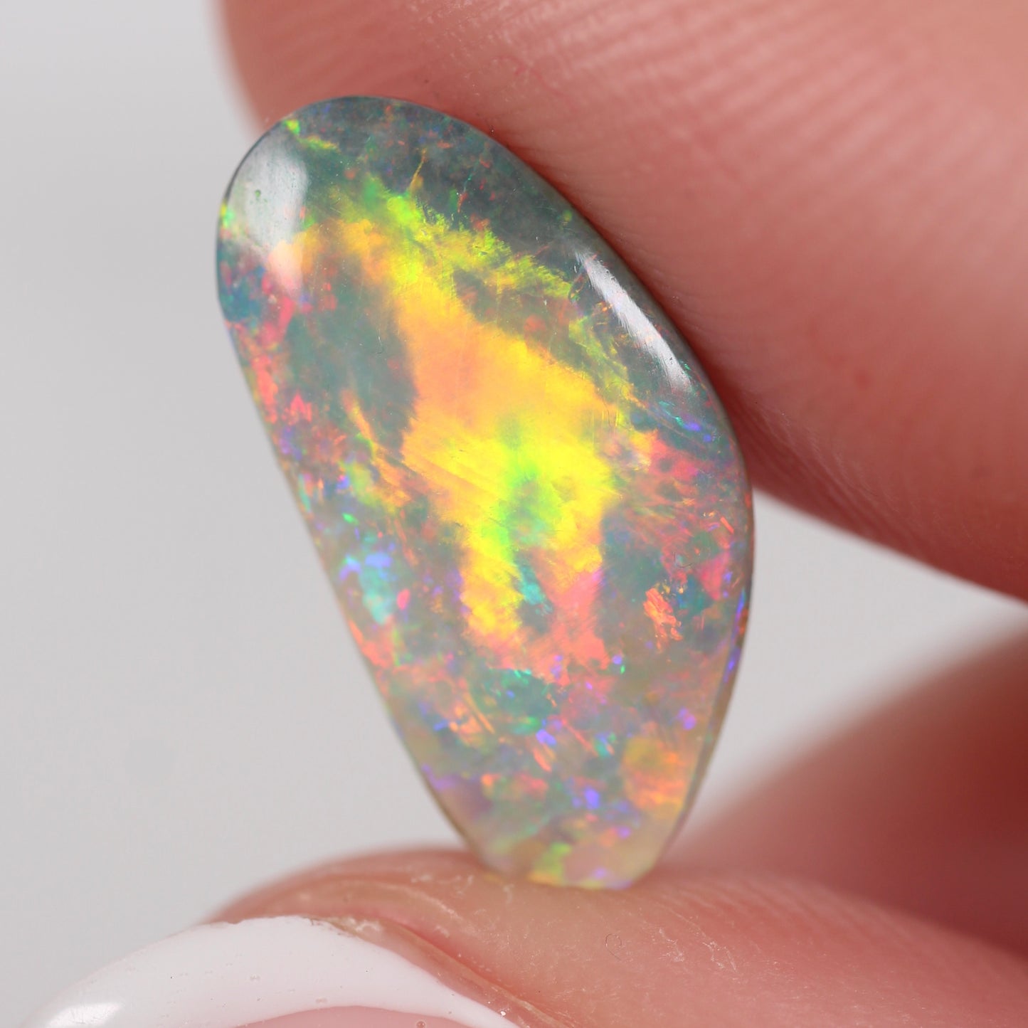 2.41ct (16x8.3x3.1mm) Dark Crystal