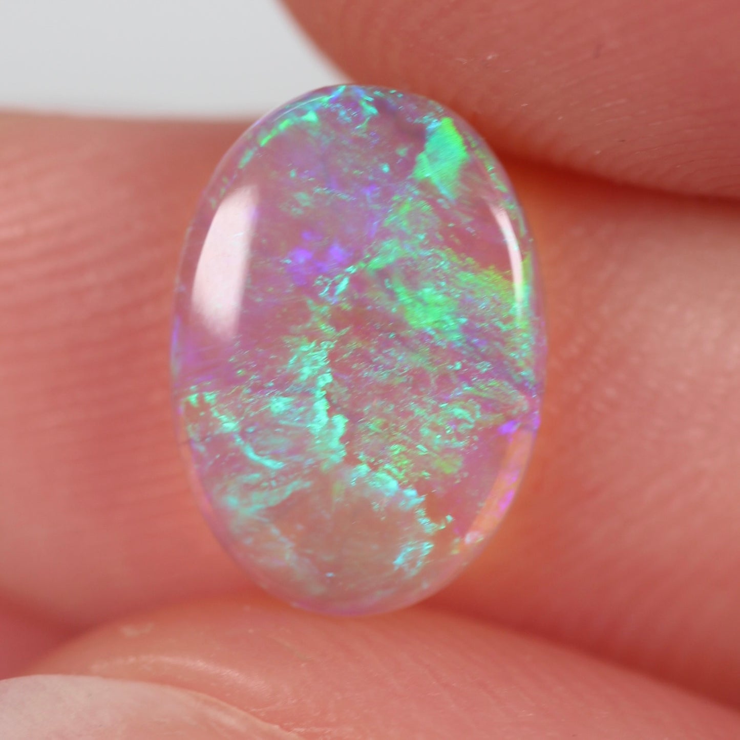 1.55ct (10.8x7.8x2.5mm) Crystal Opal