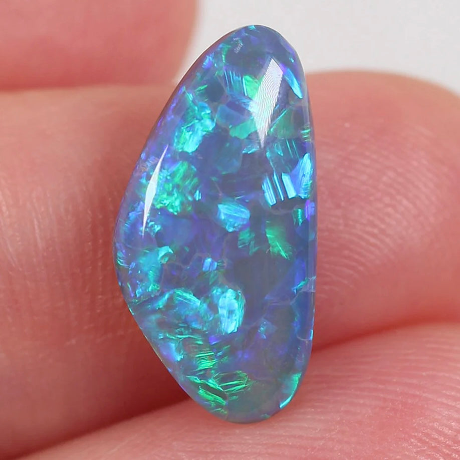 3.1ct (15.7x8x3.8mm) Dark Opal