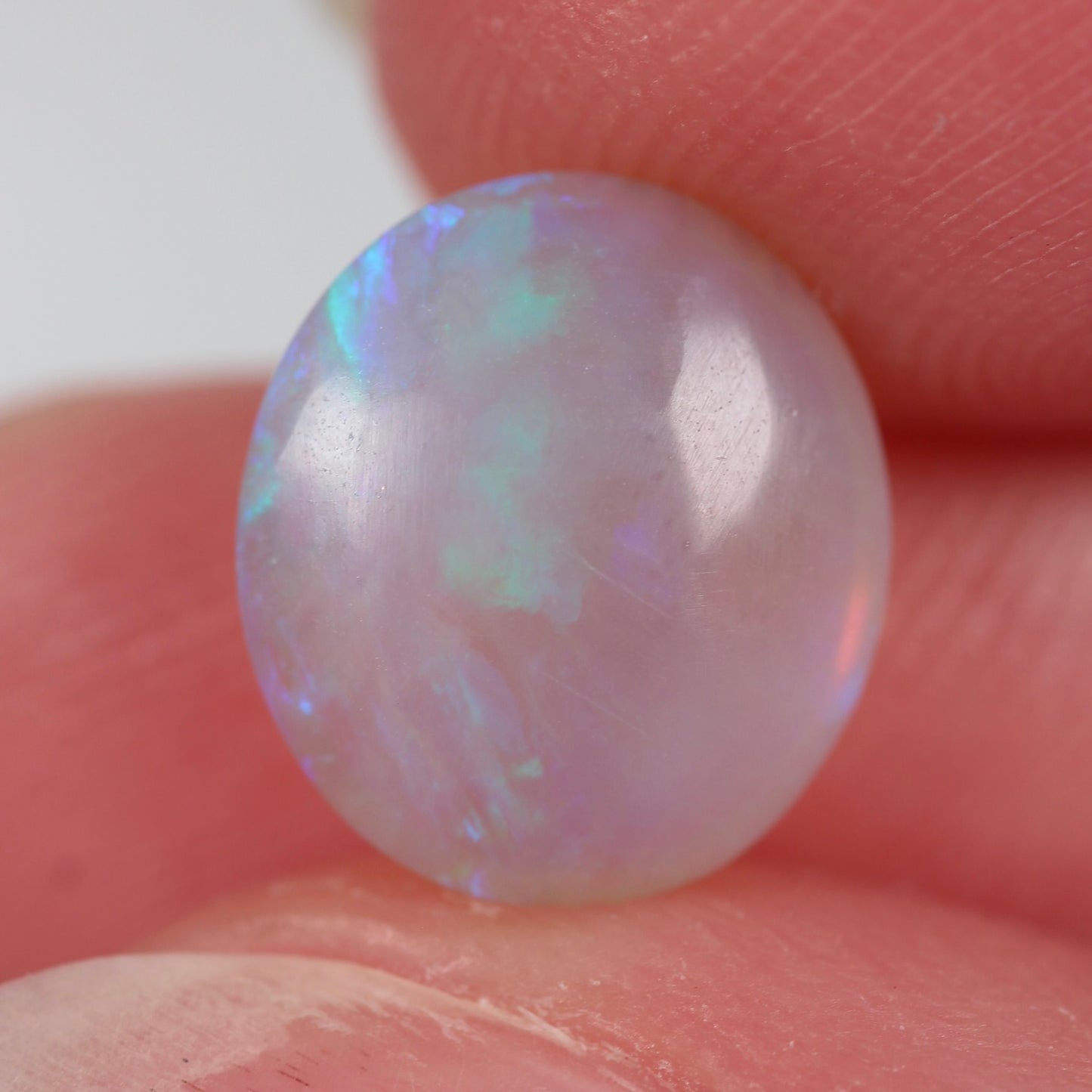 2.45ct (10x9x4.6mm) Crystal Opal