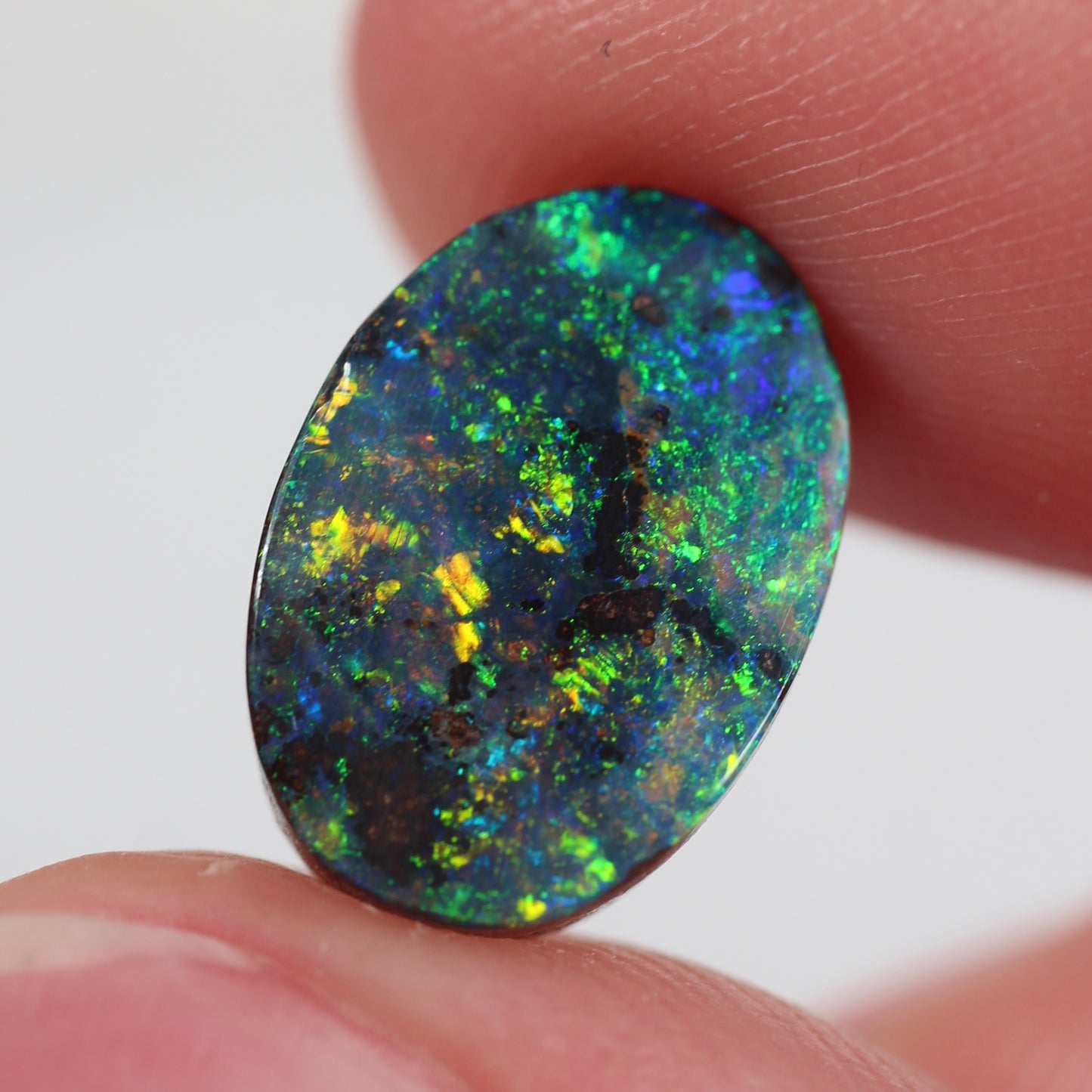 3.71ct (12.6x8.9x3.4mm) Boulder Opal