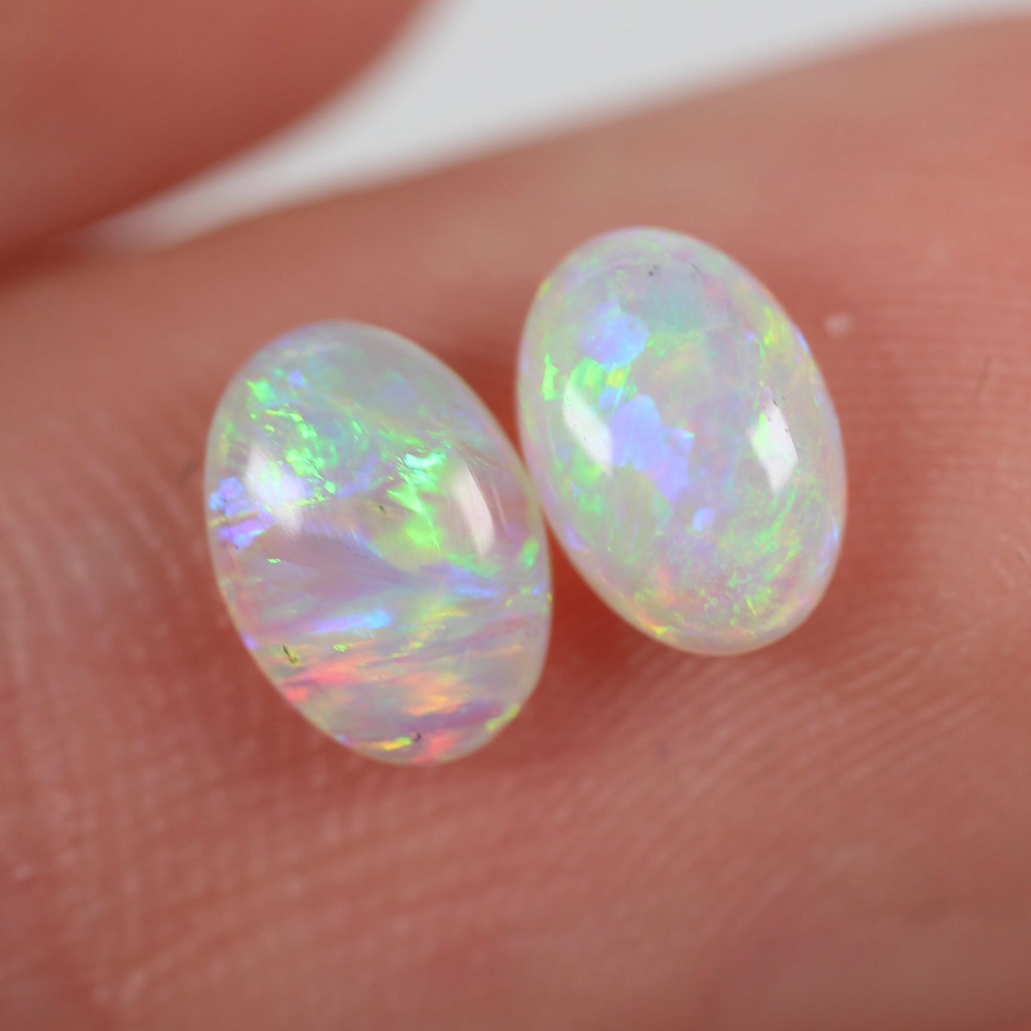 1.13ct (7x5x2.6mm) Crystal Opal Pair