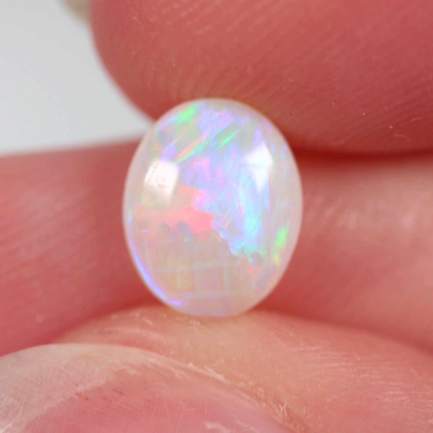 0.94ct (8x6.5x2.8mm) White Opal