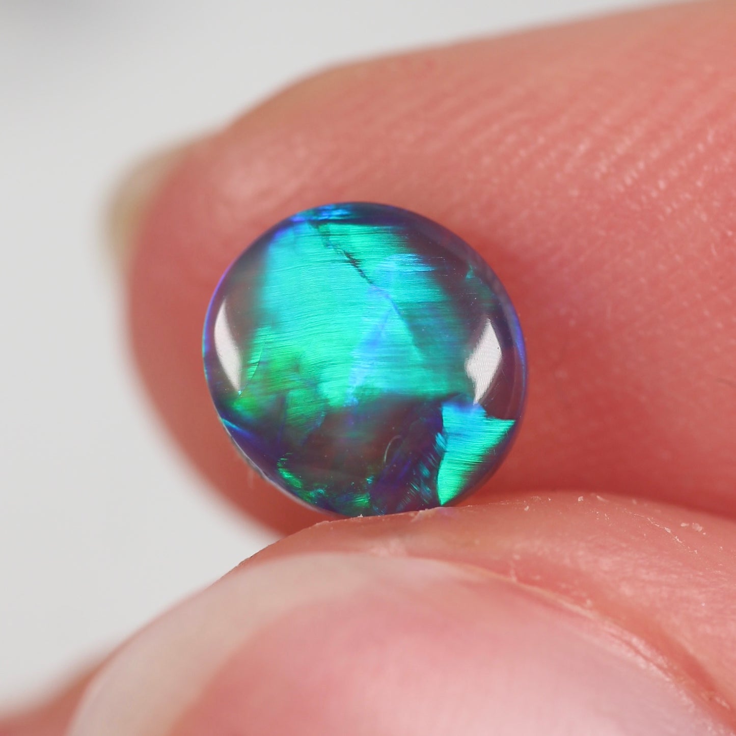 0.88ct (7x6.6x2.8mm) Black Crystal