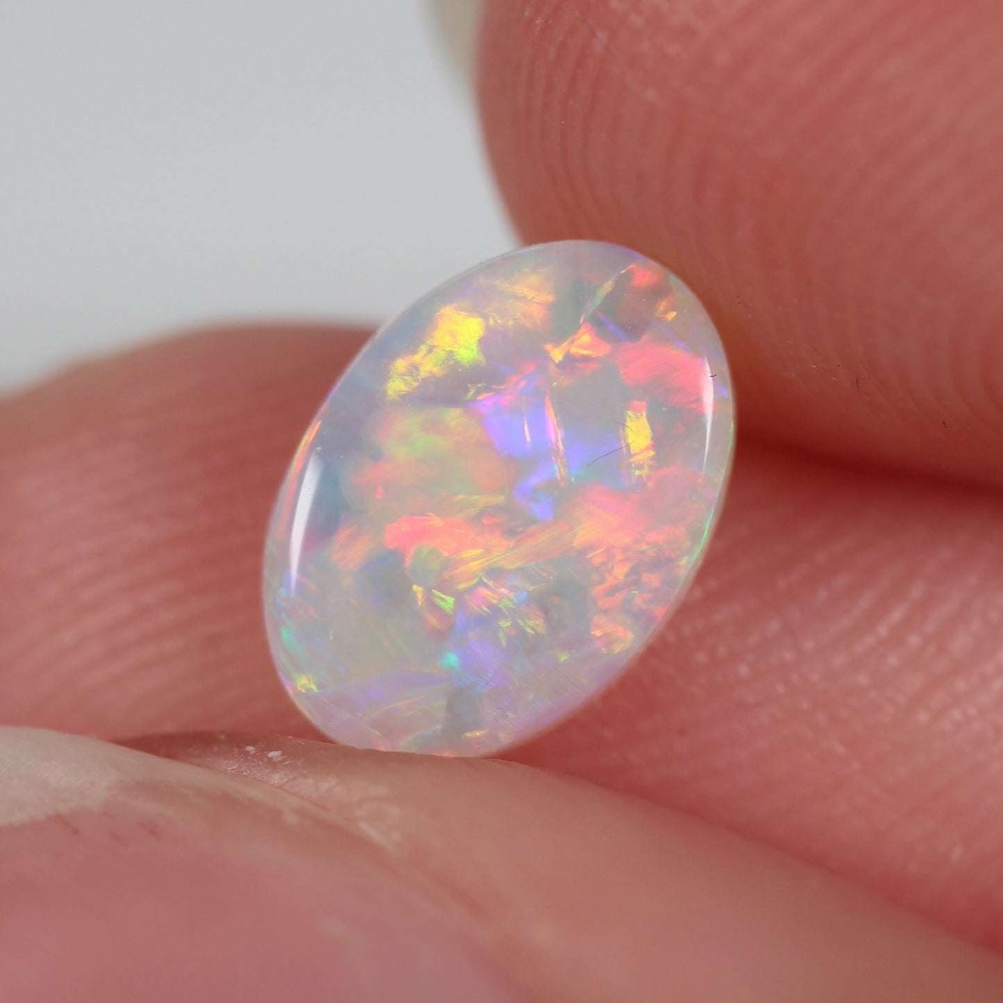 0.8ct (9x6.5x1.9mm) Crystal Opal