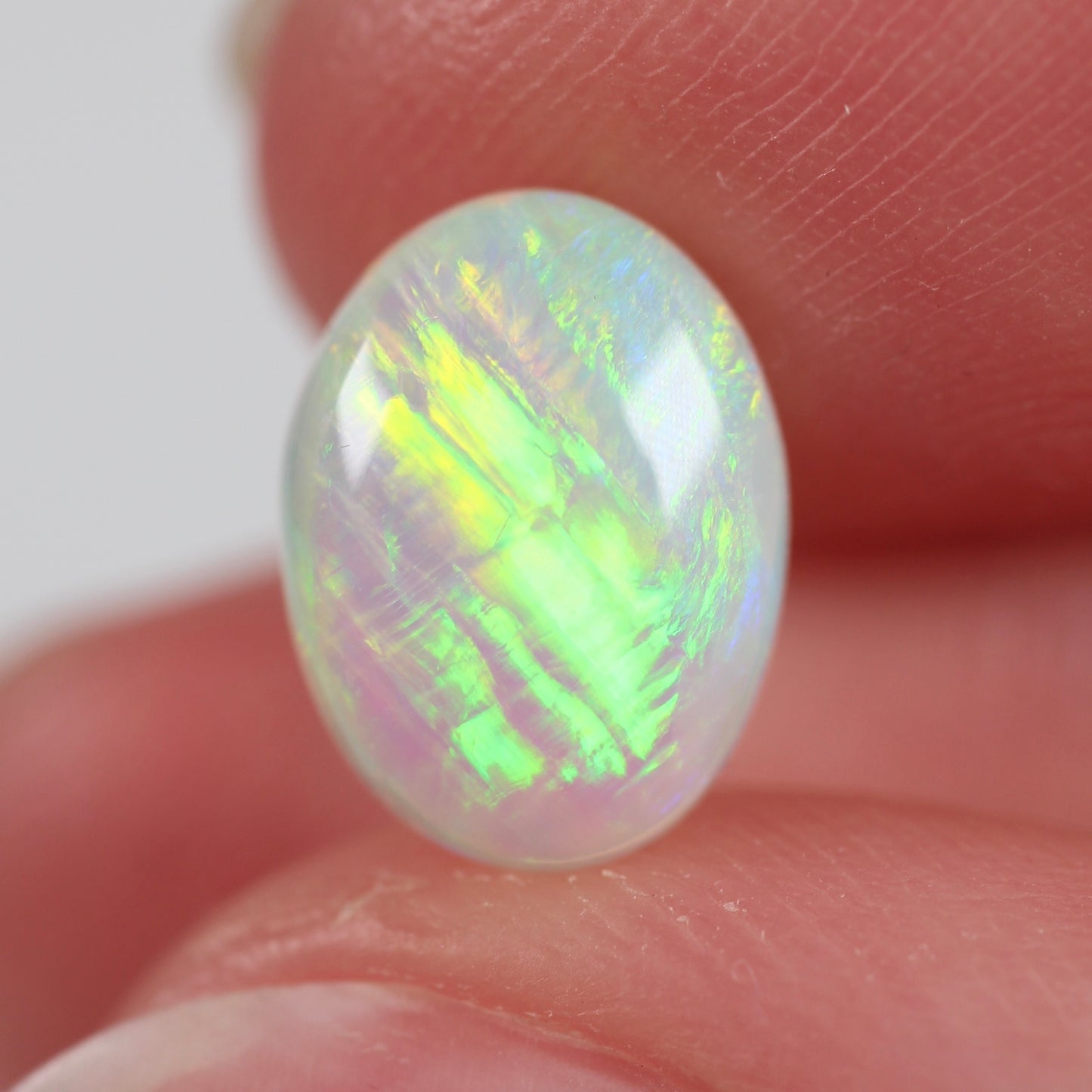 1.50ct (10.1x7.6x3.2mm) Crystal Opal