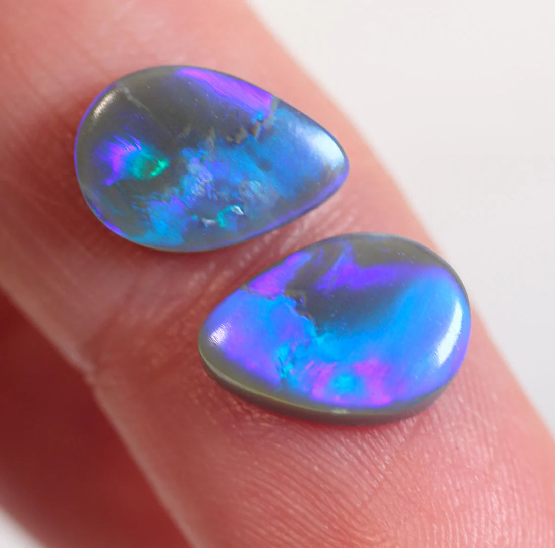 3.9ct (11.3x8x3.2mm) Dark Opal Pair