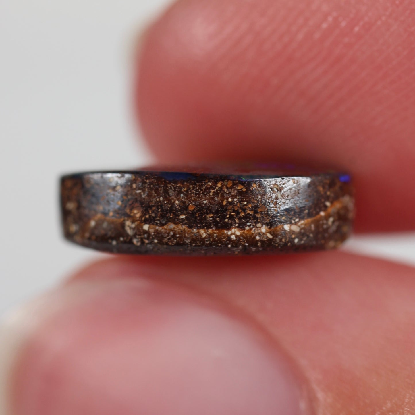 3.5ct (12.1x8.3x3.6mm) Boulder Opal