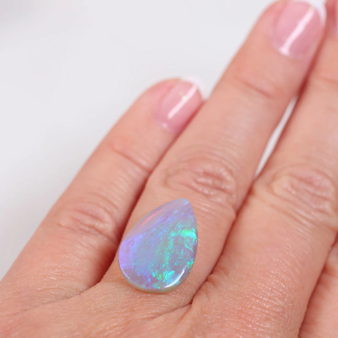 5.45ct (19x12.7x3.5mm) Crystal Opal
