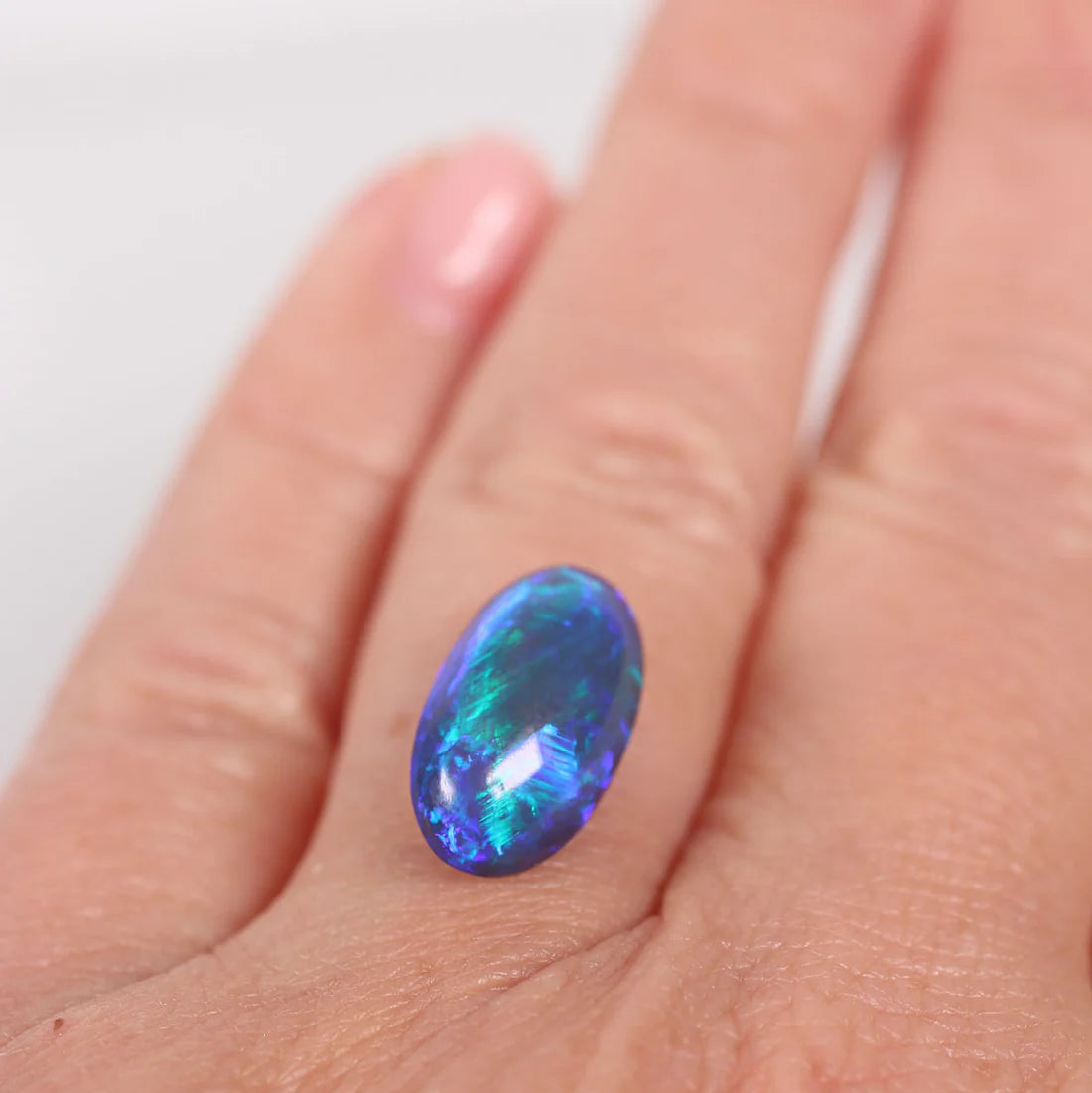 4.57ct (15.5x8.7x5.9mm) Black Crystal Opal
