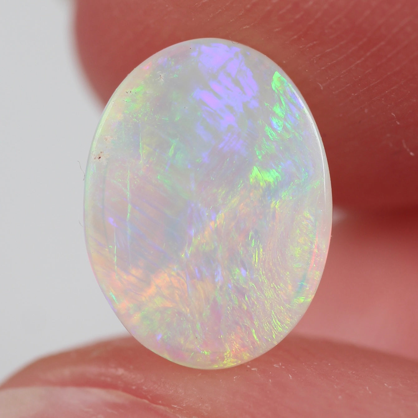 1.50ct (10.1x7.6x3.2mm) Crystal Opal