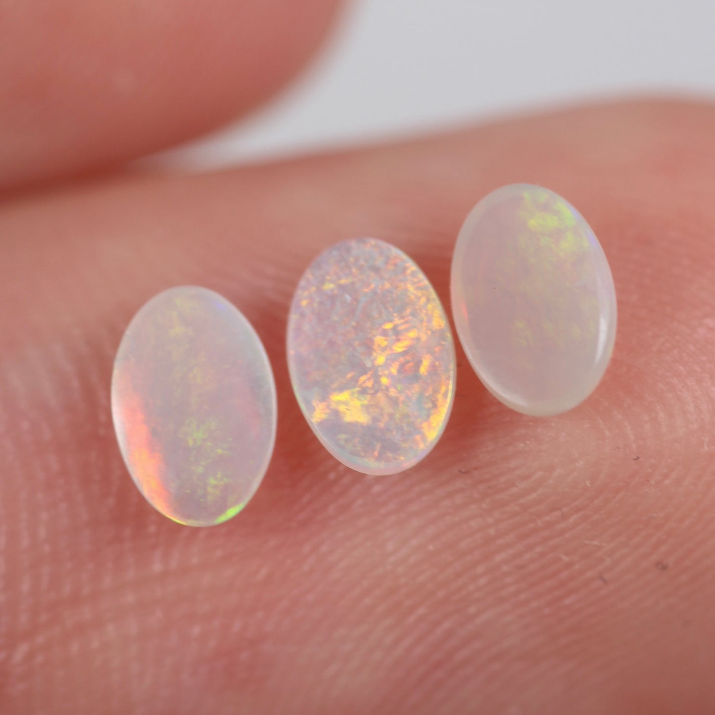 0.65ct (6x4x1.8mm) Crystal Opal