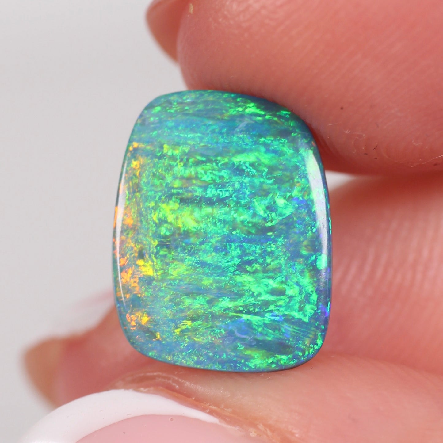 3.76ct (13.5x9.7x3mm) Boulder Opal