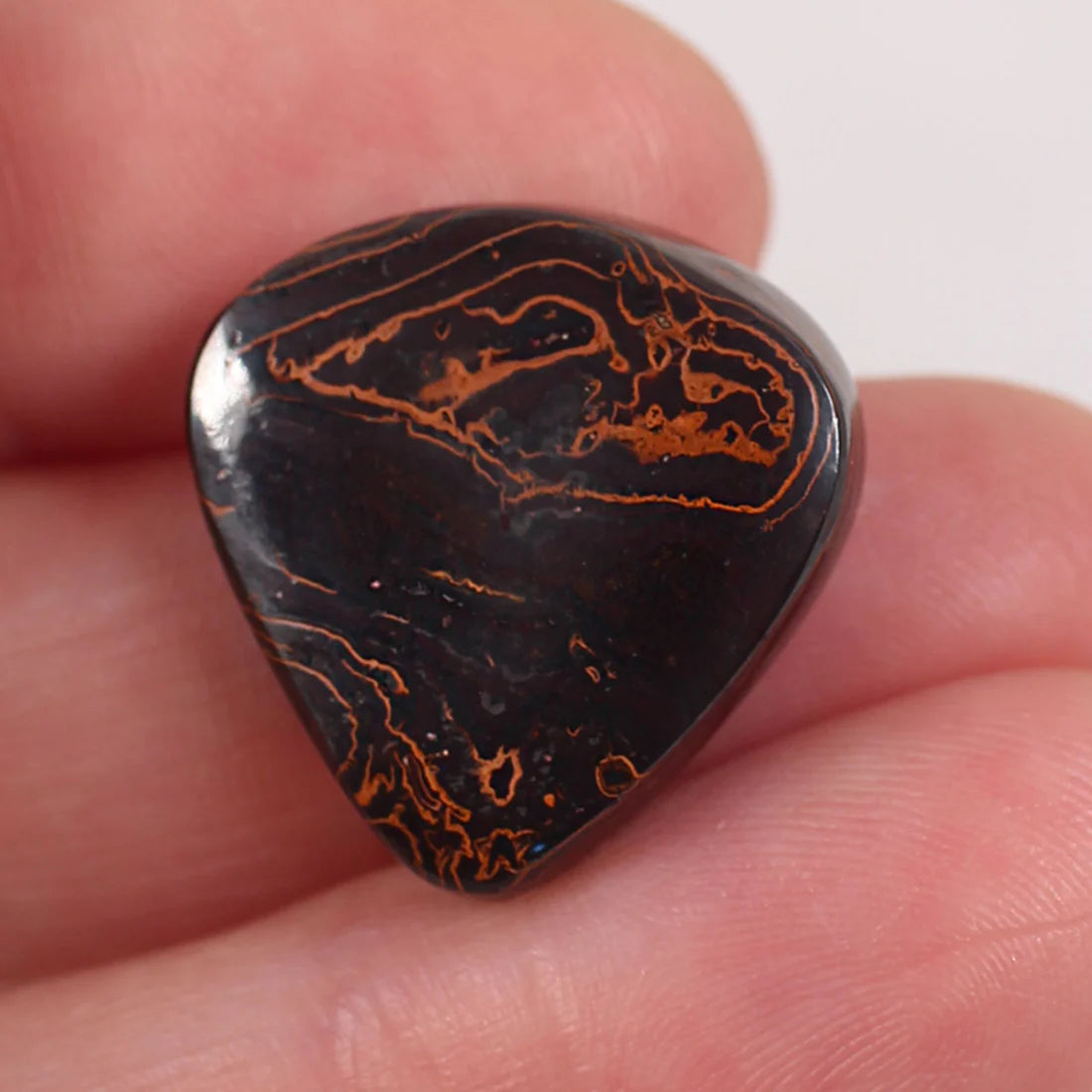 23.10ct (20.3x19.8x6.1mm) Boulder Opal