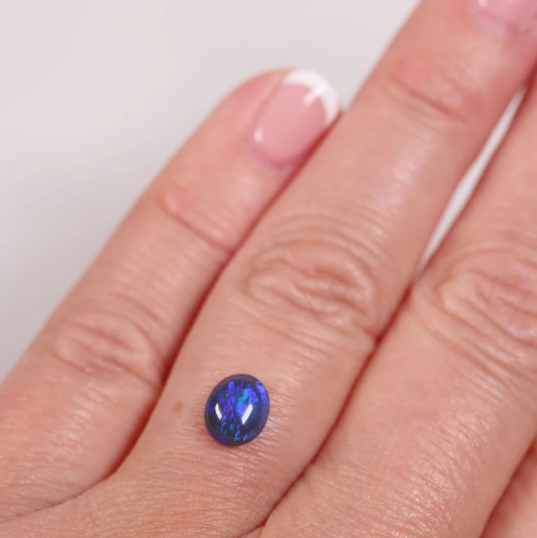0.84ct (7.2x6x3mm) Black Opal