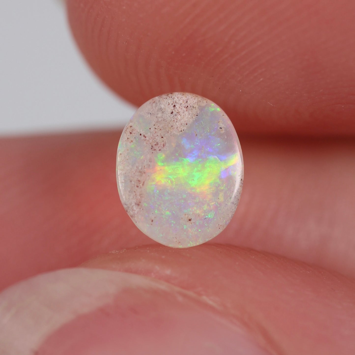 0.50ct (7.1x5.8x1.9mm) Crystal Opal