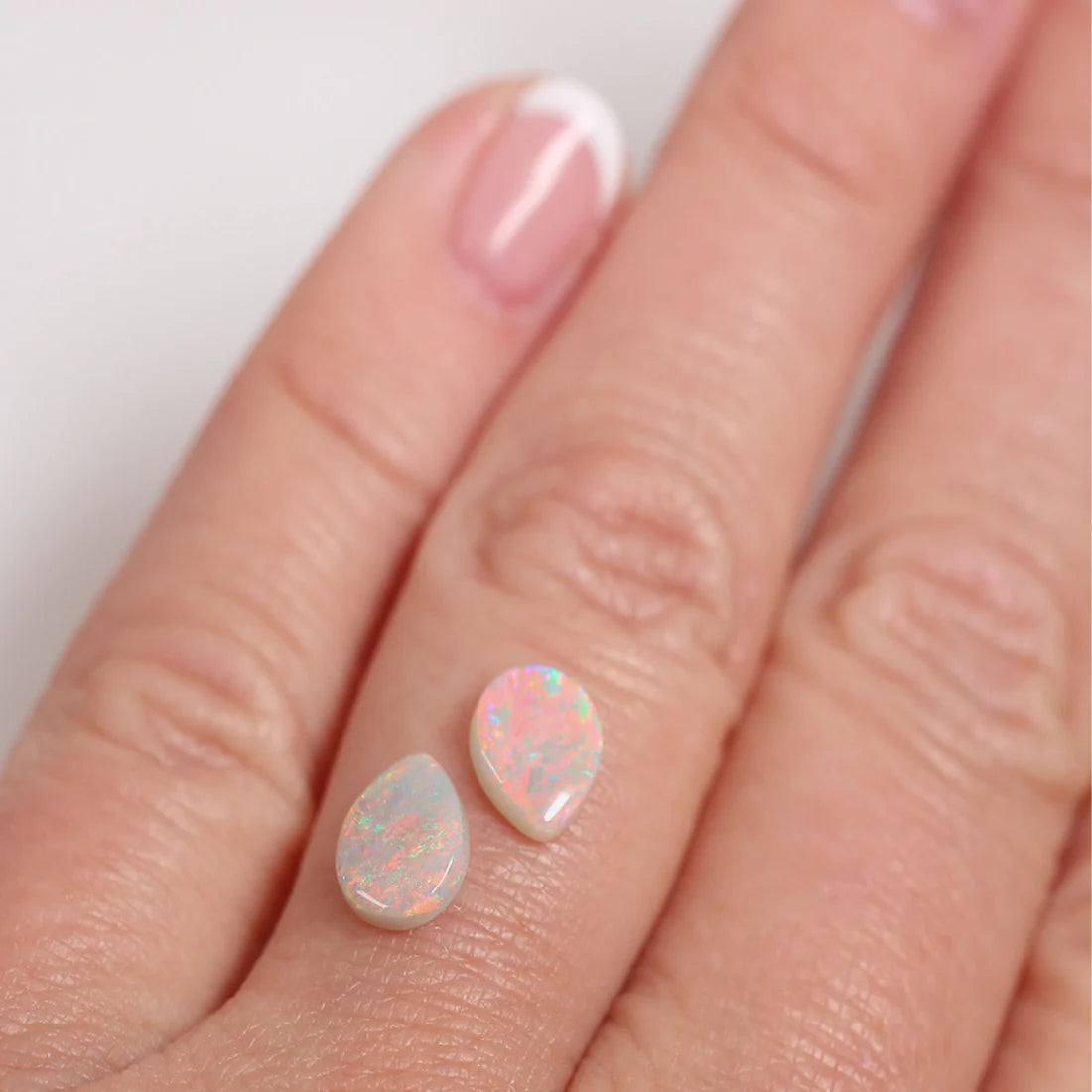 1.5ct (7.6x6.4x2.6mm) Light Opal Pair