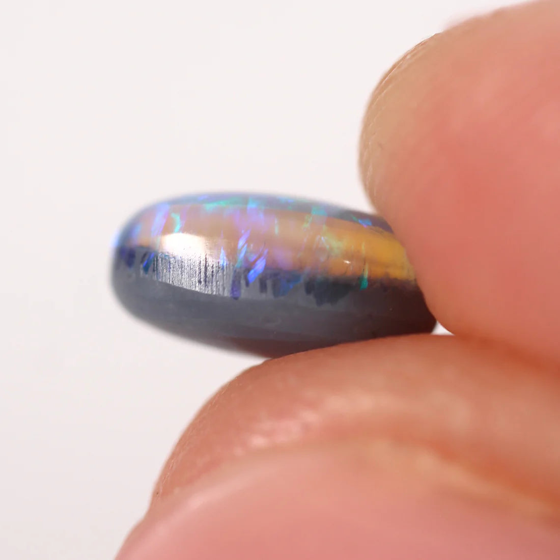 1.35ct (8.4x6.1x4.2mm) Black Opal