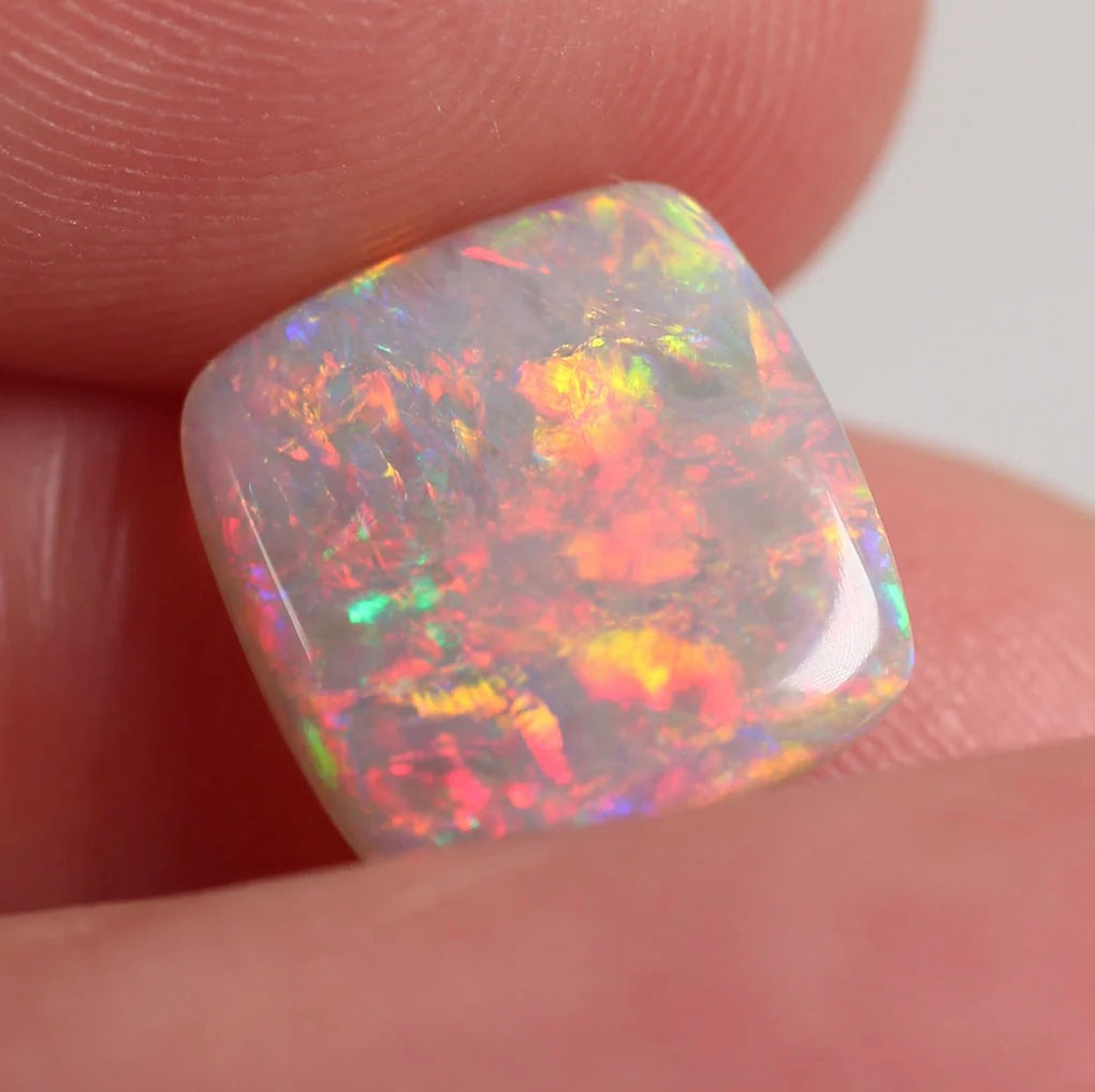 2.33ct (11x10.4x2.7mm) Dark Opal