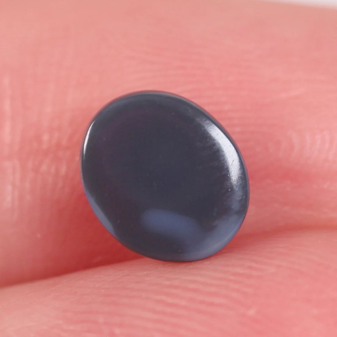 0.84ct (7.2x6x3mm) Black Opal