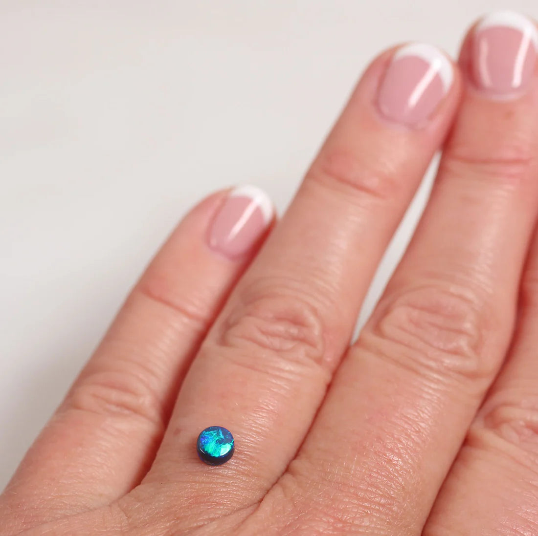 0.35ct (4.8x4.7x2.2mm) Black Opal