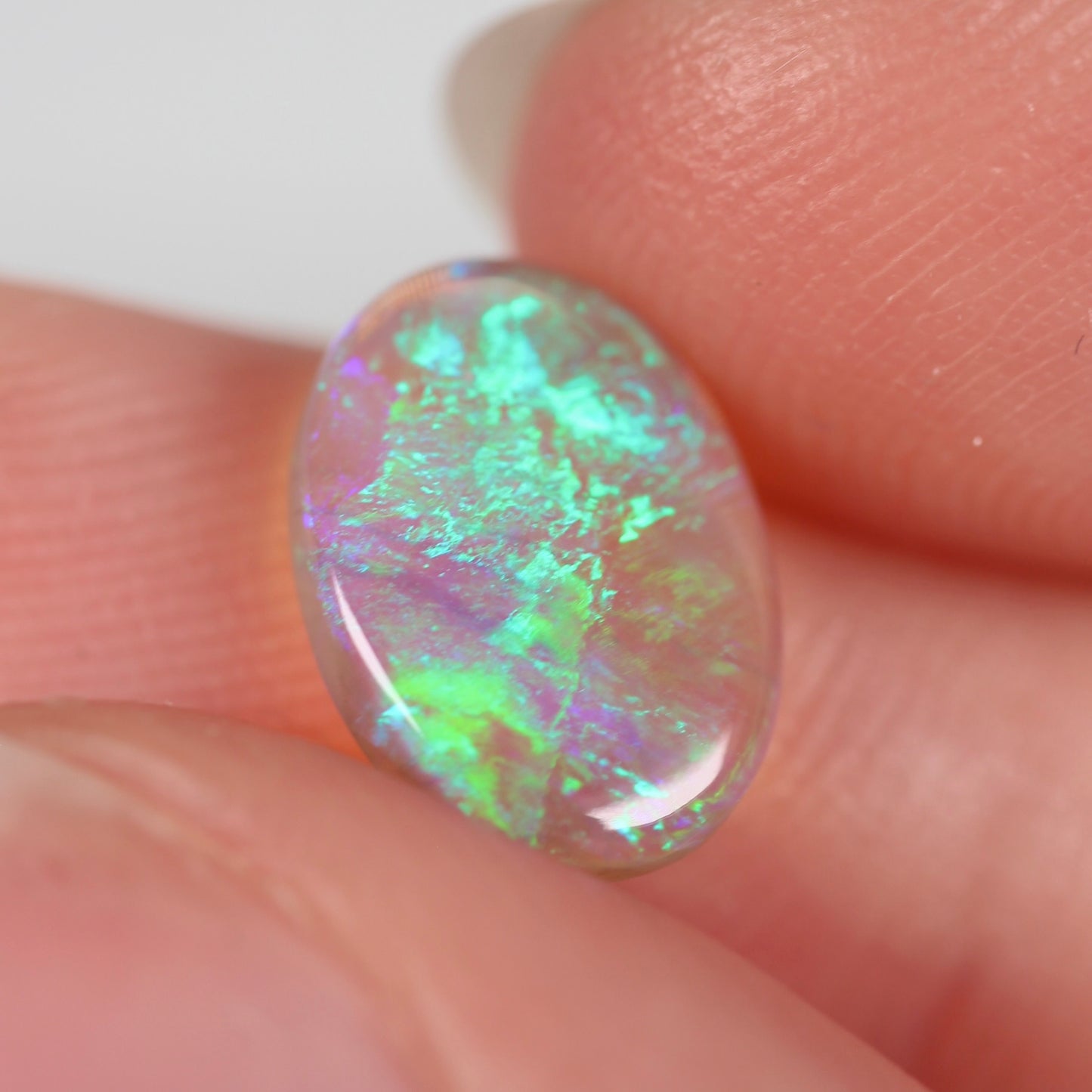 1.55ct (10.8x7.8x2.5mm) Crystal Opal