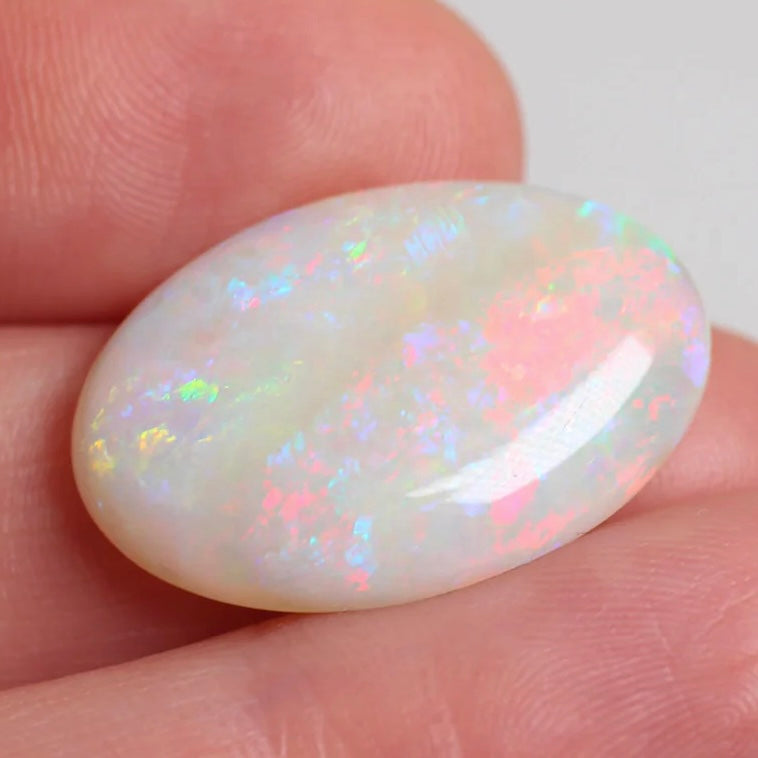 14ct (25x16.8x5.9mm) Light Opal