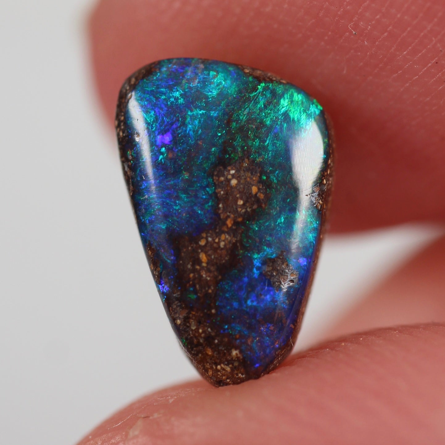 1.79ct (10x6.4x3.3mm) Boulder Opal