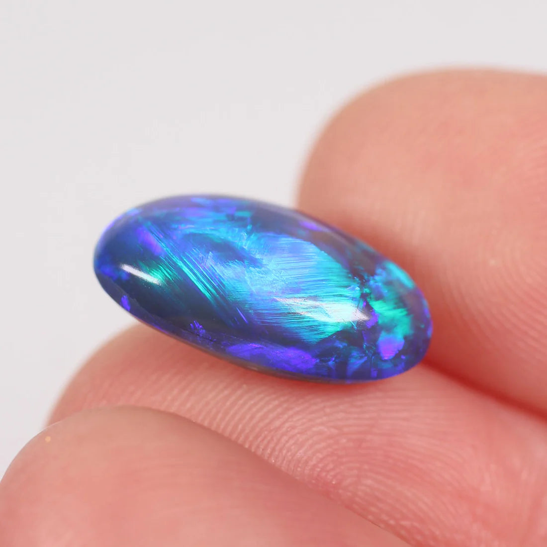 4.57ct (15.5x8.7x5.9mm) Black Crystal Opal