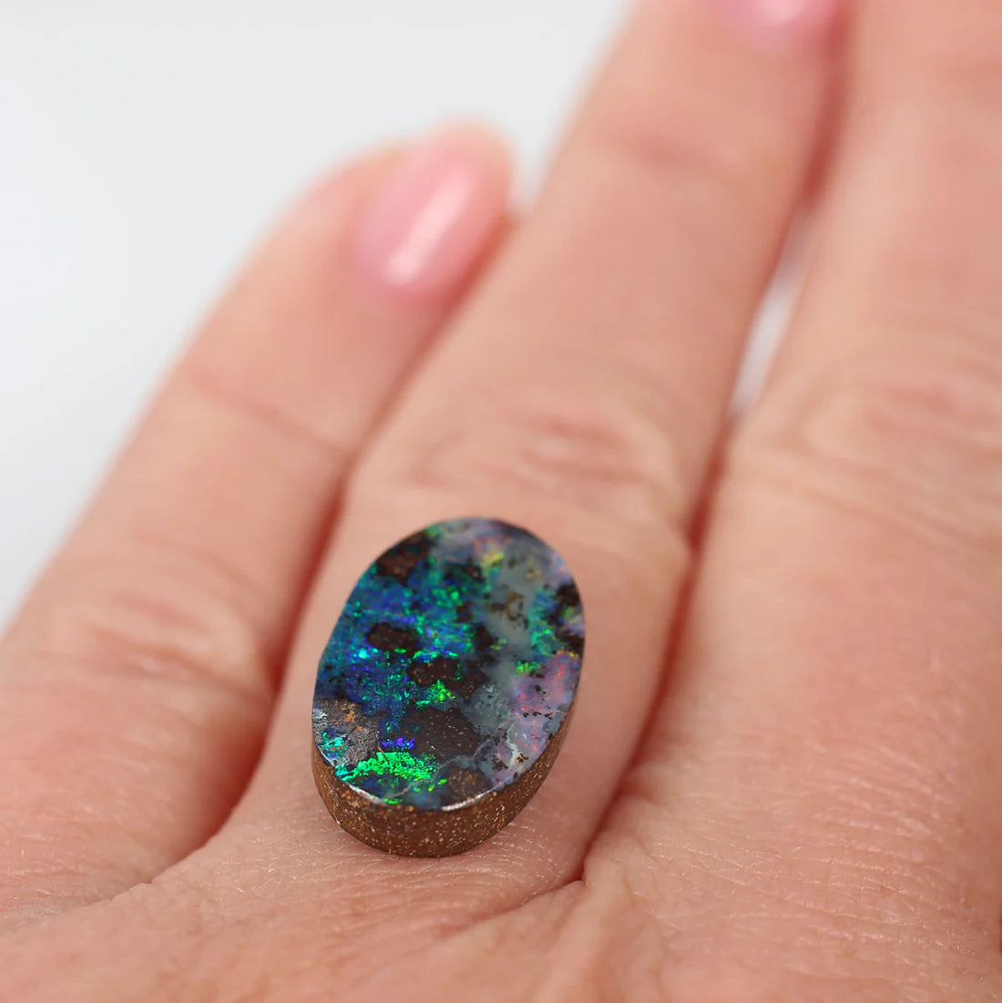 7.40ct (17x11x4mm) Boulder Opal
