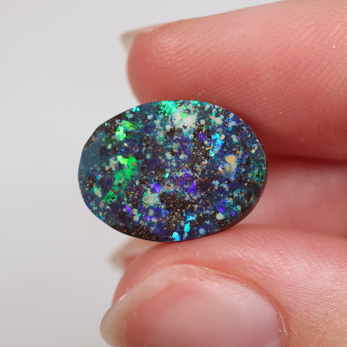 7.38ct (15.8x11.8x4.1mm) Boulder Opal