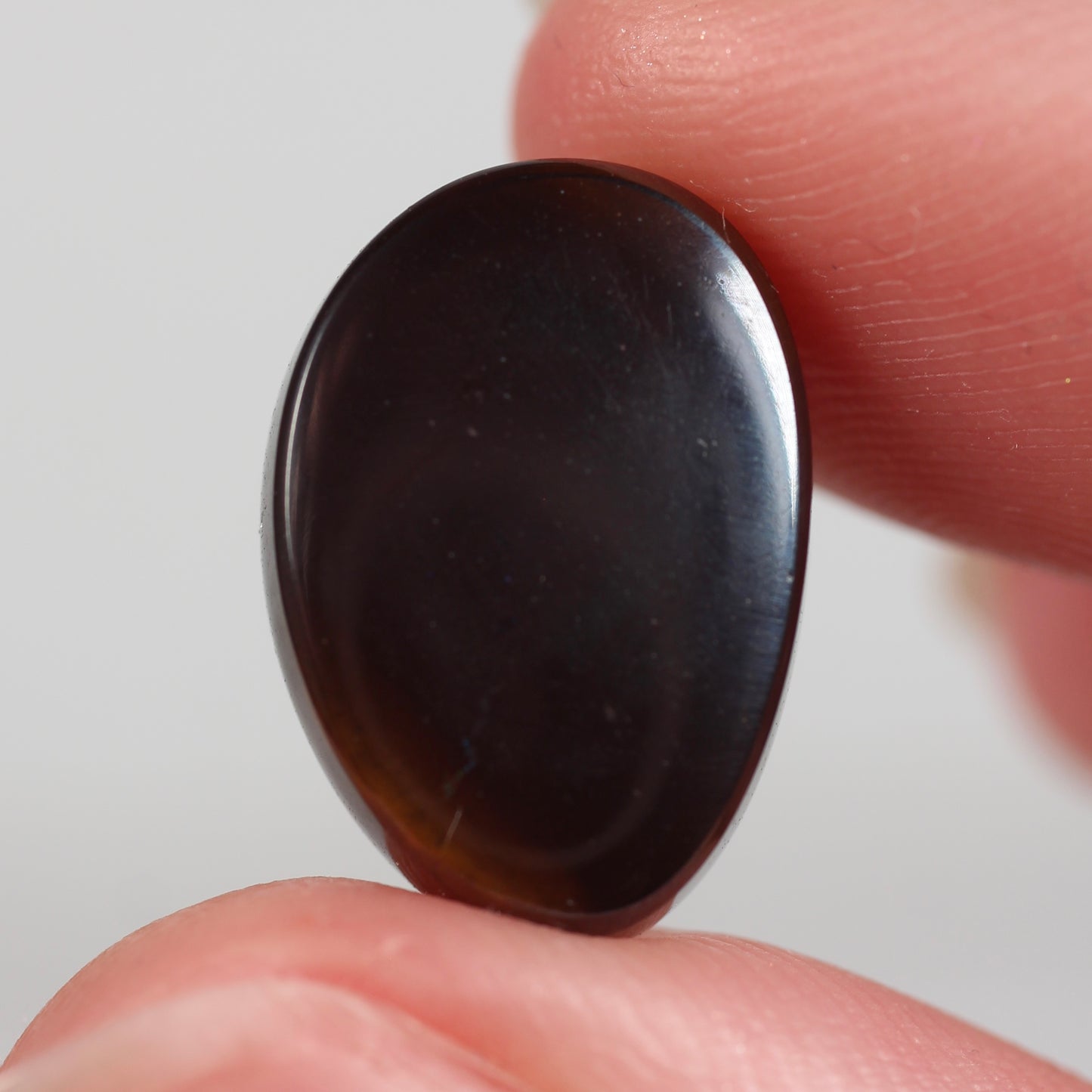 6.6ct (15.2 x 10.7 x 3.6mm) Boulder Opal
