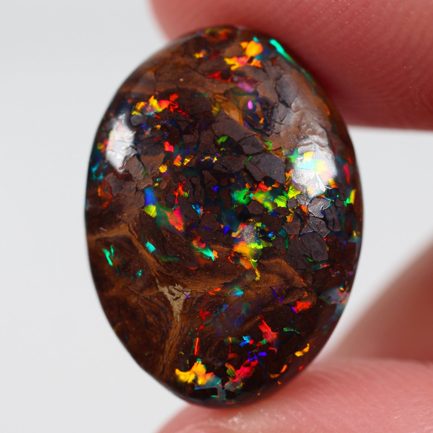 10.6cts (18.5x13.4x5.2mm) Boulder Opal