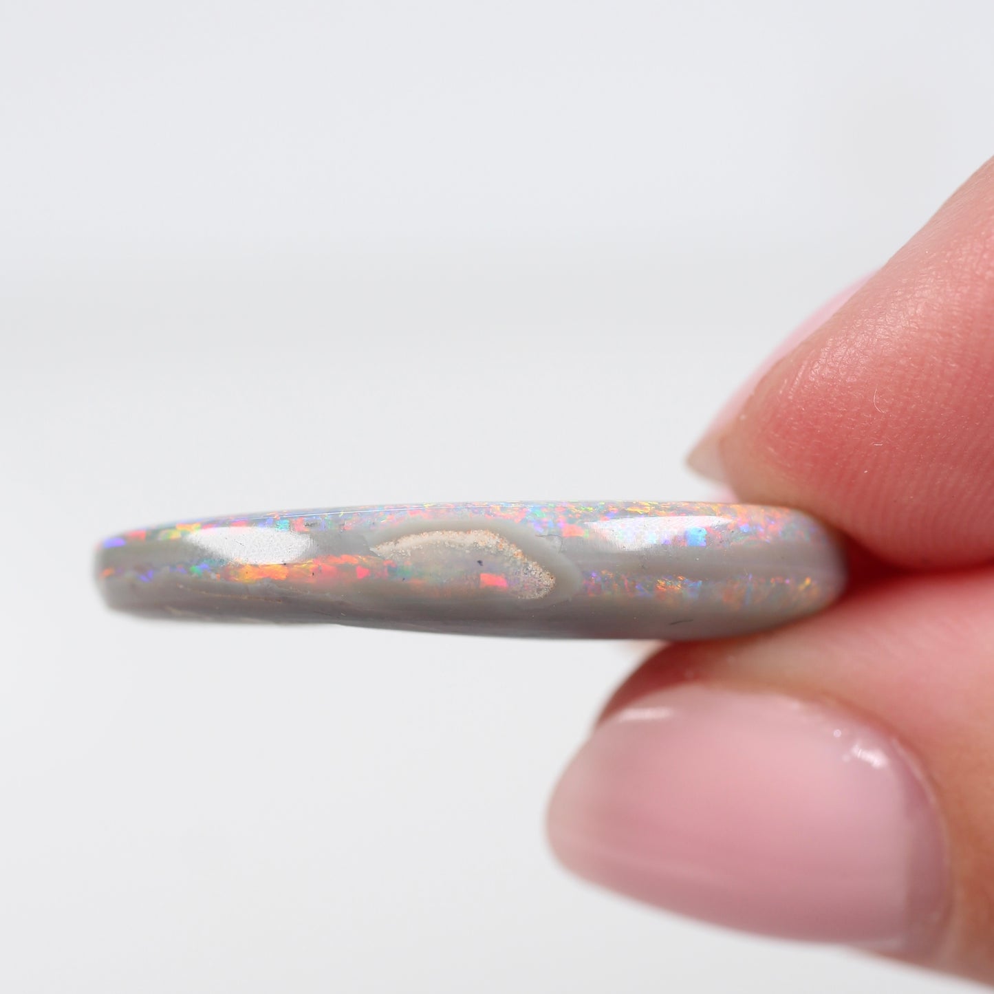 17.20cts (30x20x6mm) Dark Opal