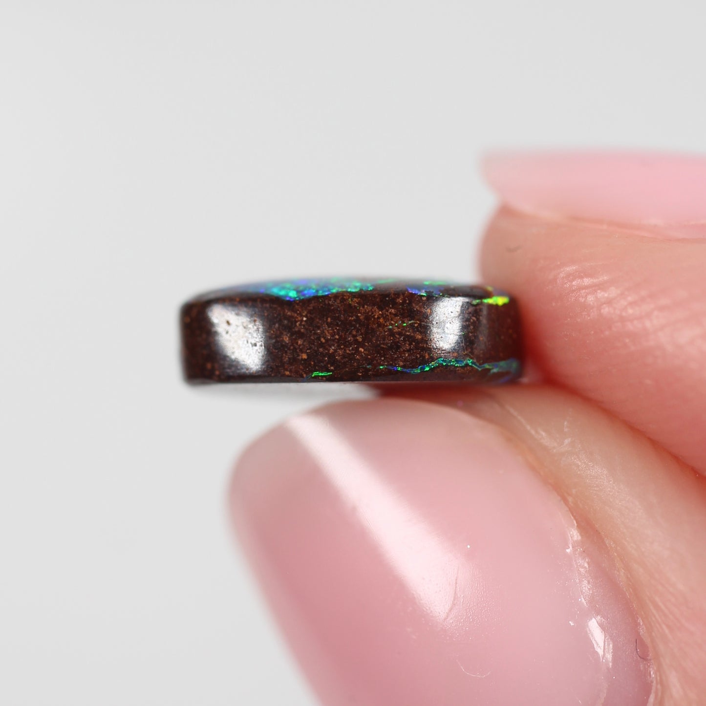 3.3ct (10.8x9.3x3.5mm) Boulder Opal