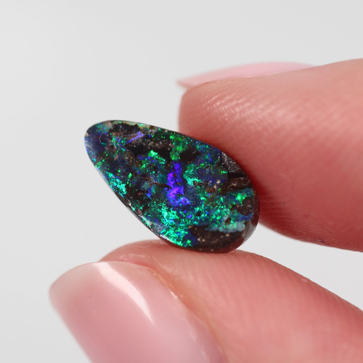 2.55ct (13.0x7.2x2.9mm) Boulder Opal