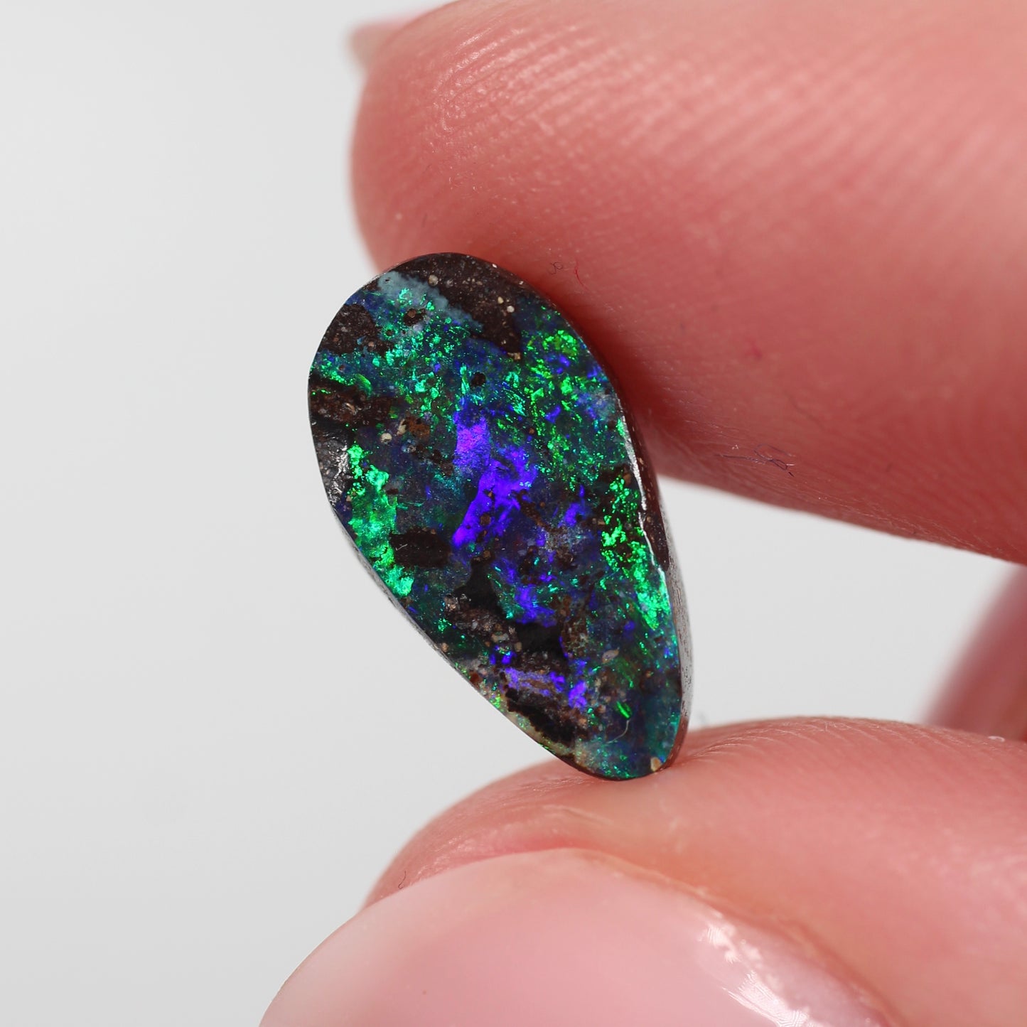 2.55ct (13.0x7.2x2.9mm) Boulder Opal