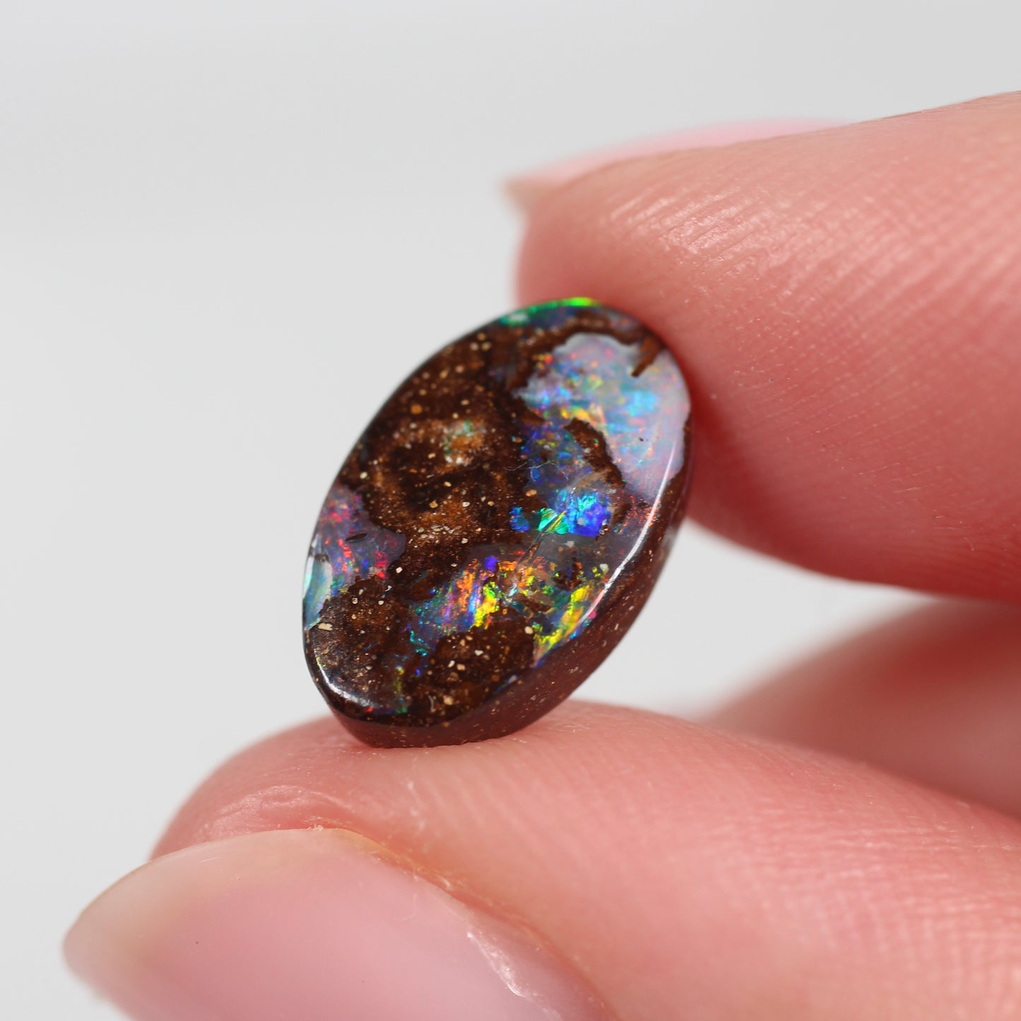 3.35ct (12.8 x 8.1 x 3.2mm) Boulder Opal