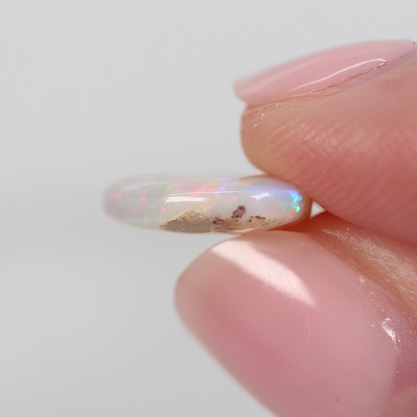 3.60ct (15.1 x 11.5 x 3.5mm) White Opal