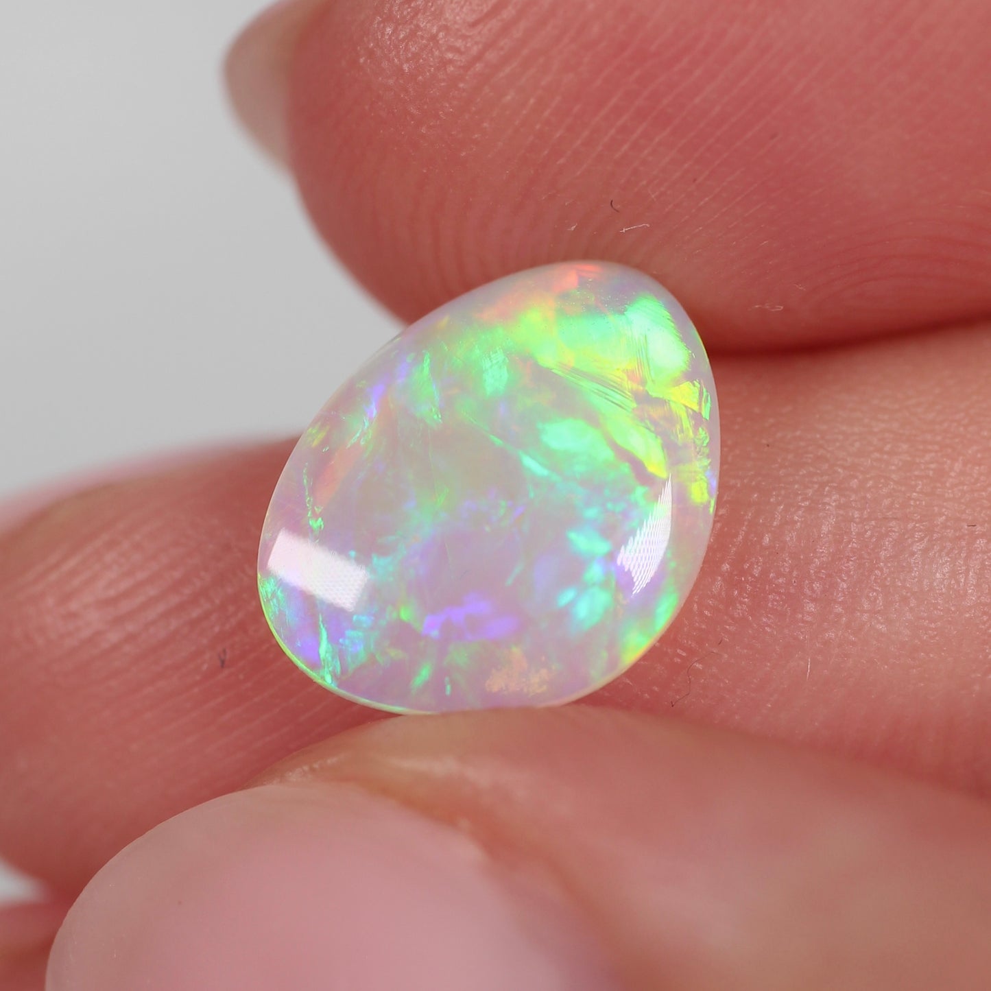 1.74ct (11.4 x 8.8 x 2.97mm) Crystal Opal