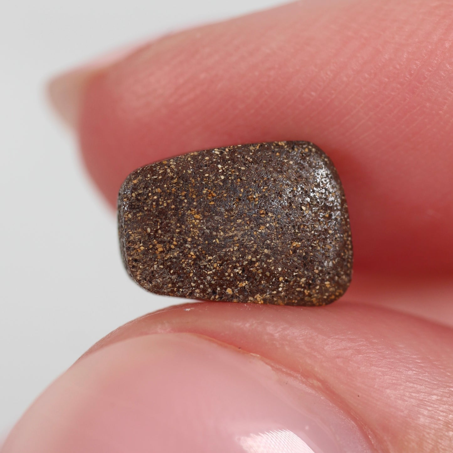 1.95ct (9.6 x 7.0 x 3.0mm) Boulder Opal