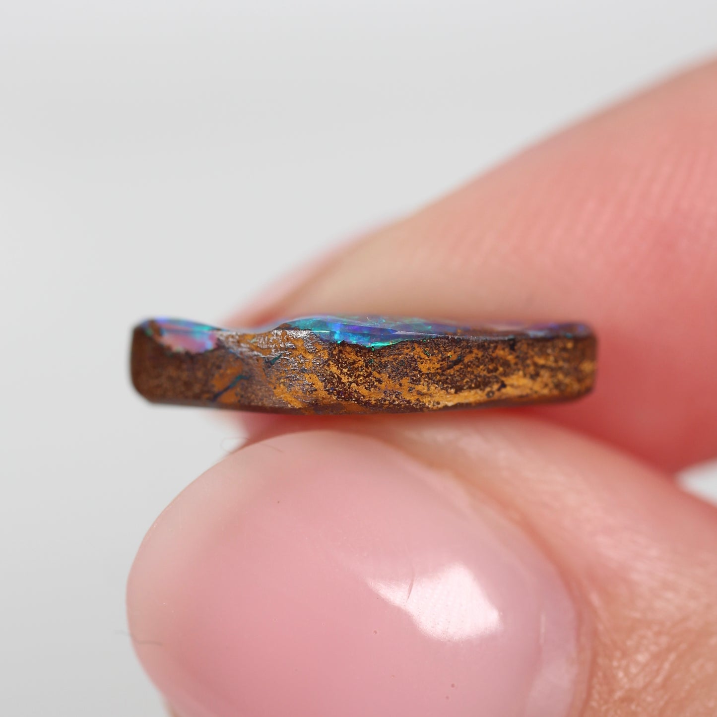 2.55ct (16.2 x 6.4 x 3.3mm) Boulder Opal