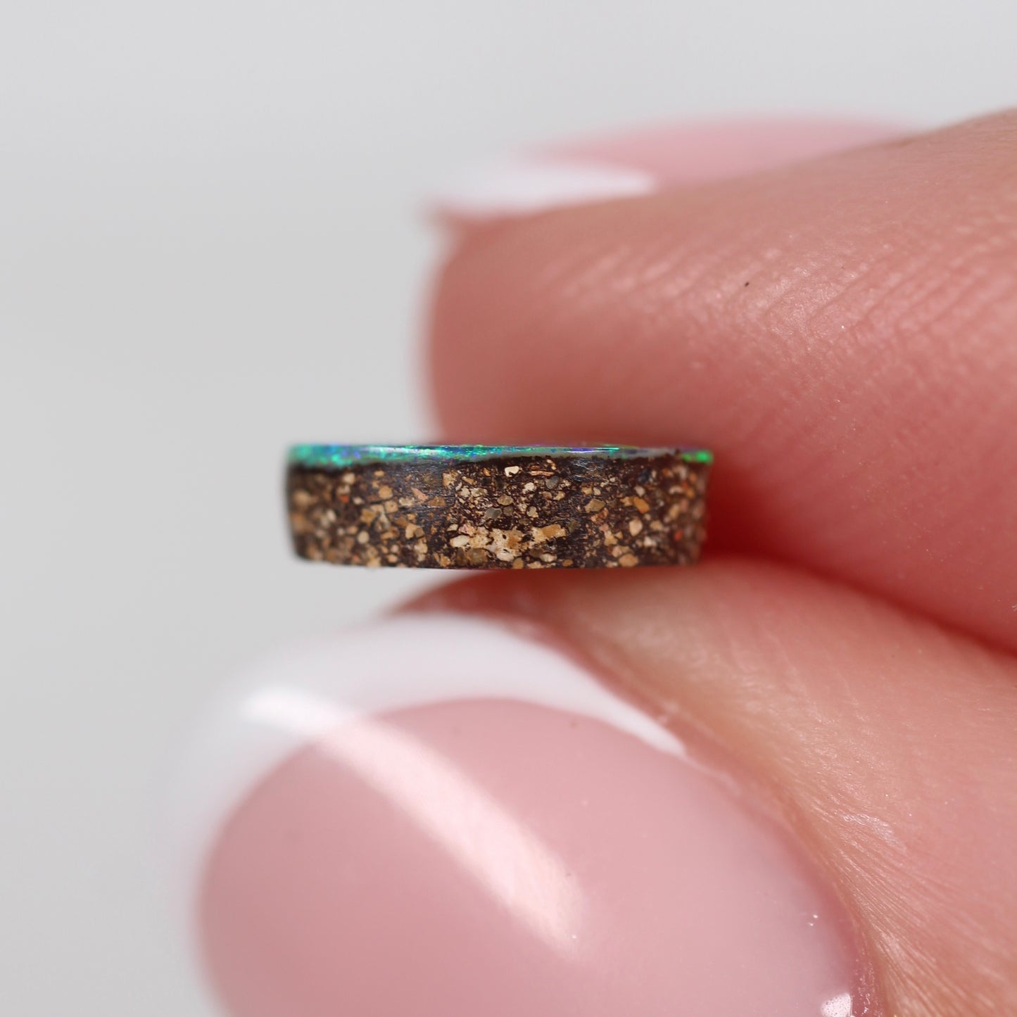 1.05ct (8.0 x 6.7 x 2.2mm) Boulder Opal