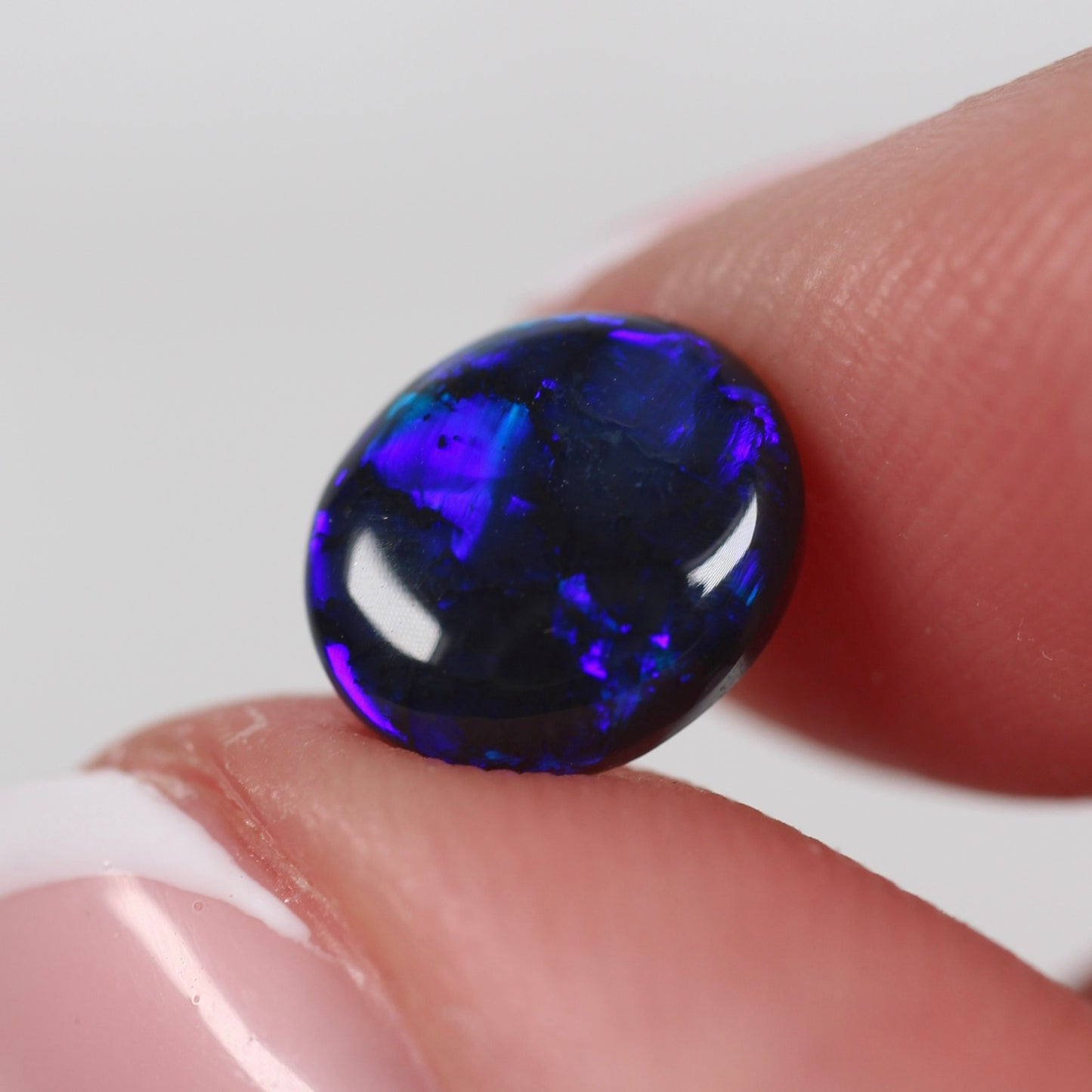 1.30ct (8.8 x 7.5 x 3.1mm) Black Opal