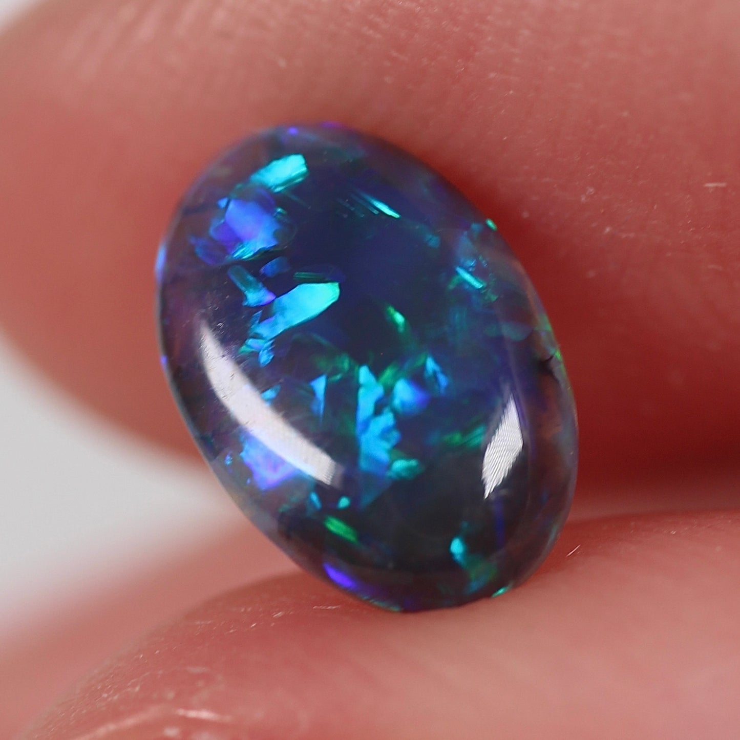 1.15ct (9.6 x 6.4 x 3.1mm) Black Opal