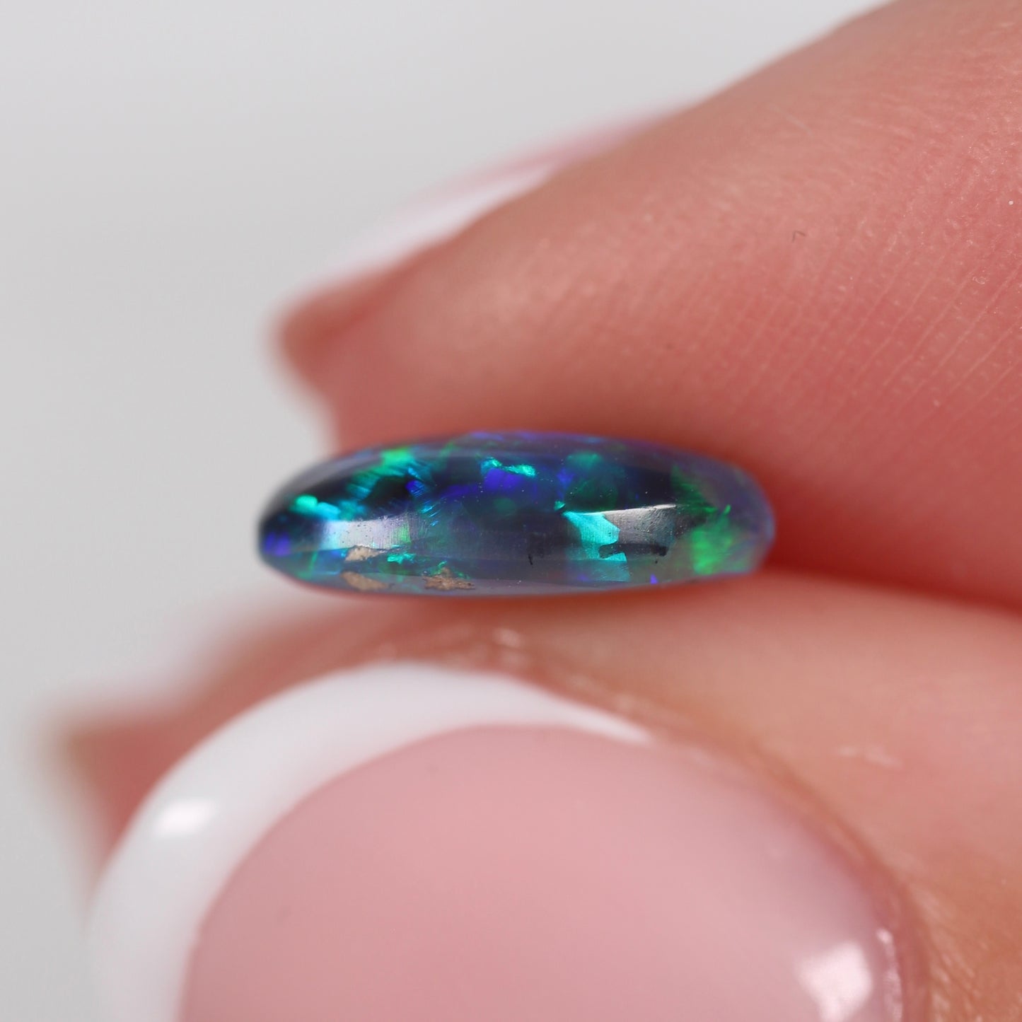 1.15ct (9.6 x 6.4 x 3.1mm) Black Opal